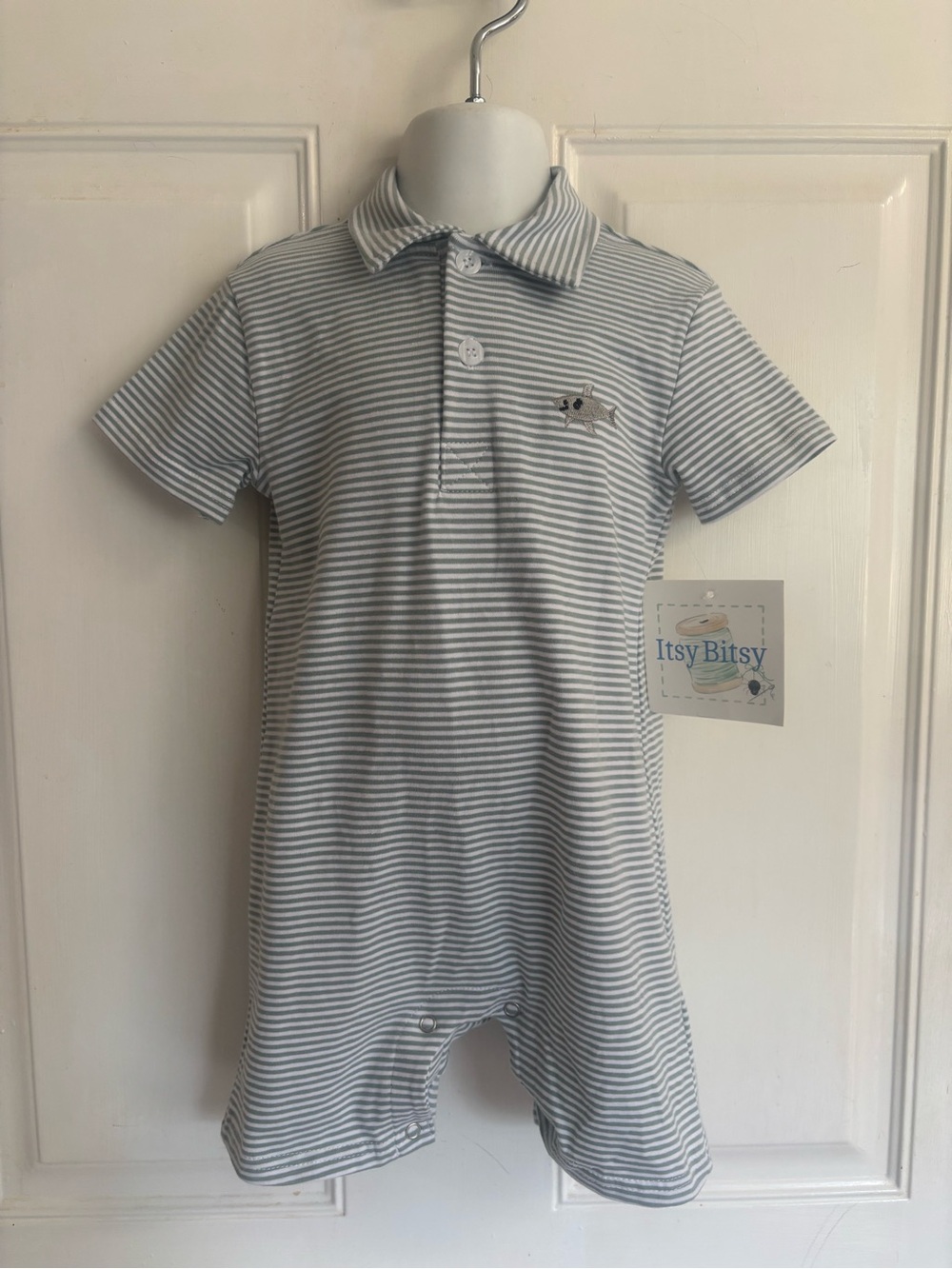 NWT 24M Itsy Bitsy blue gray/white striped shark shortie Romper Retail 38.00